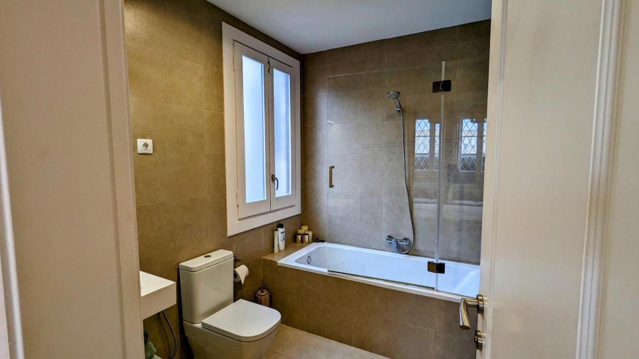 ברצלונה Unique Premium Suite With Sunset Terrace In Born Neighborhood מראה חיצוני תמונה
