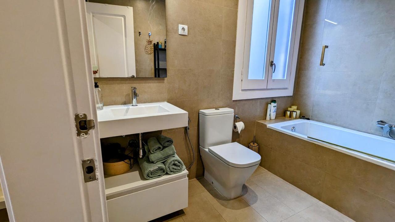 ברצלונה Unique Premium Suite With Sunset Terrace In Born Neighborhood מראה חיצוני תמונה